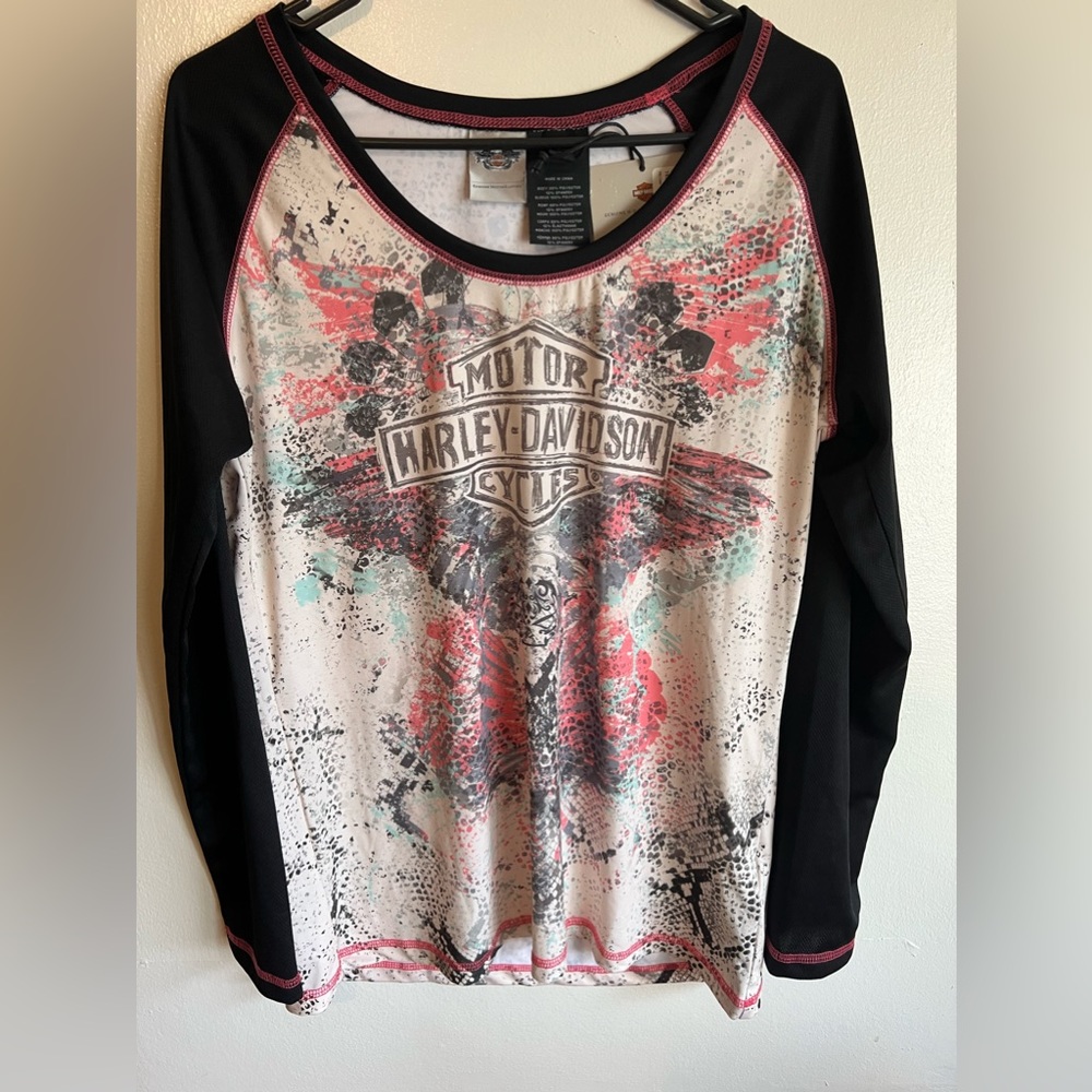 Woman’s Harley Davidson Large NWT